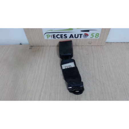 Attache ceinture arriere droit RENAULT  d’occasion