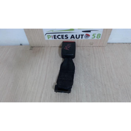 Attache ceinture arriere droit RENAULT  d’occasion