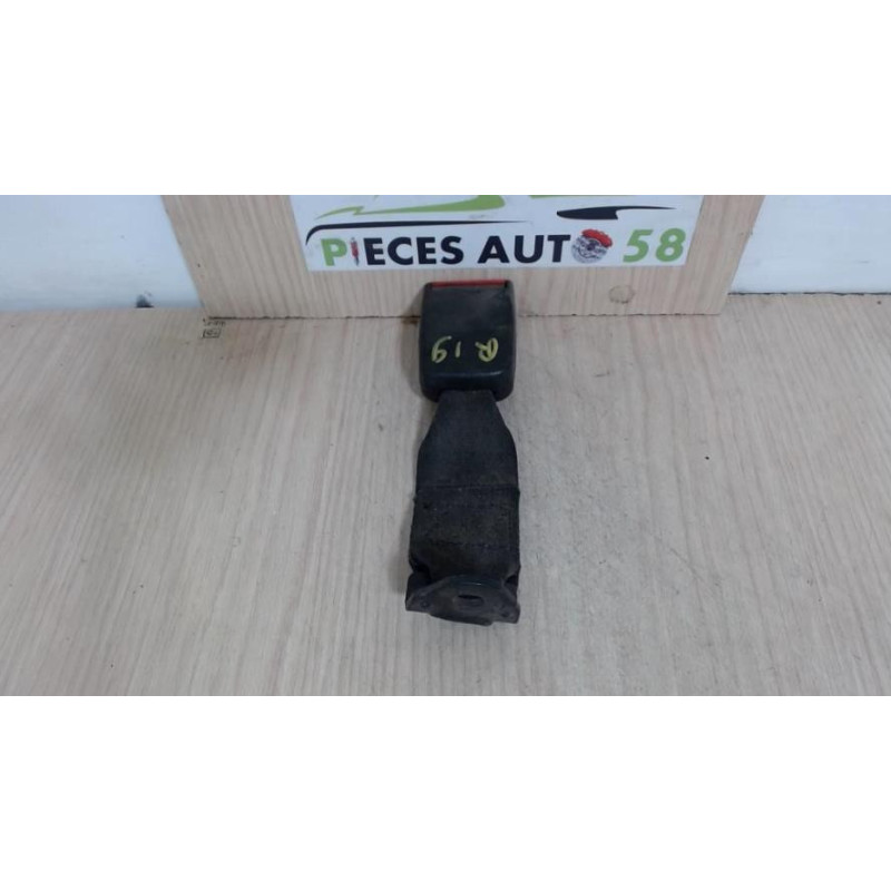 Attache ceinture arriere droit RENAULT  d’occasion