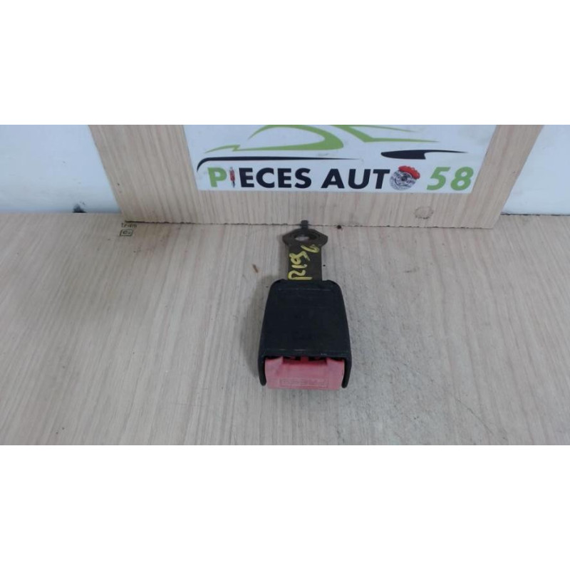 Attache ceinture avant gauche RENAULT  d’occasion