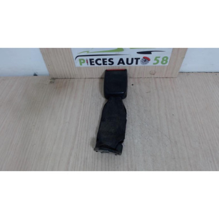 Attache ceinture arriere gauche RENAULT  d’occasion