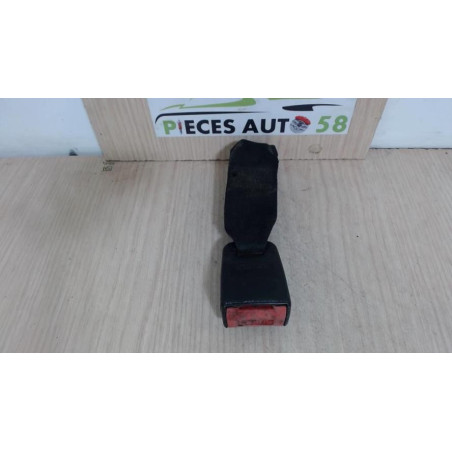 Attache ceinture arriere gauche RENAULT  d’occasion