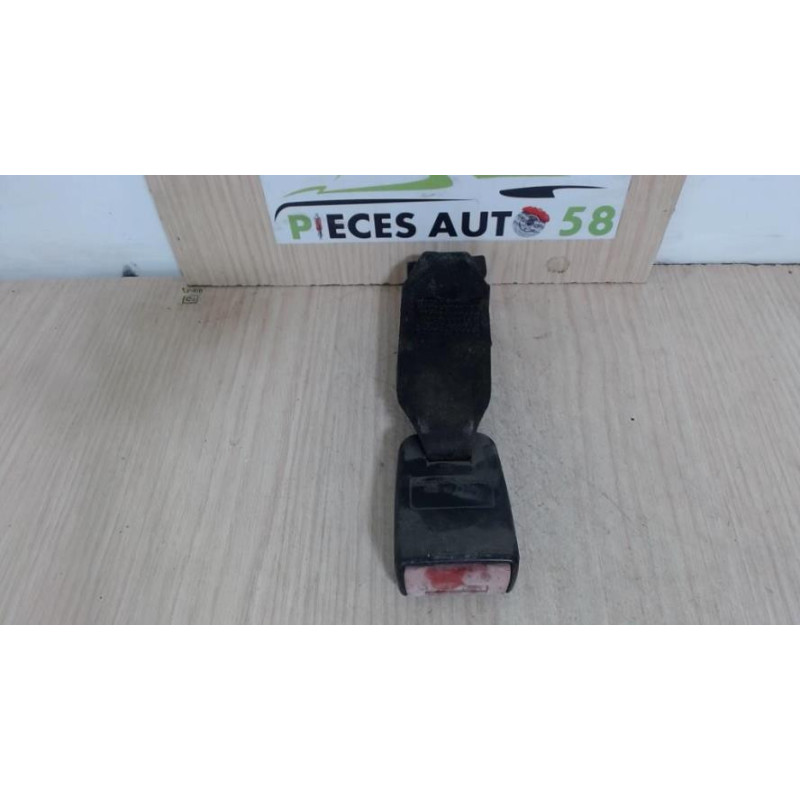 Attache ceinture arriere gauche RENAULT  d’occasion