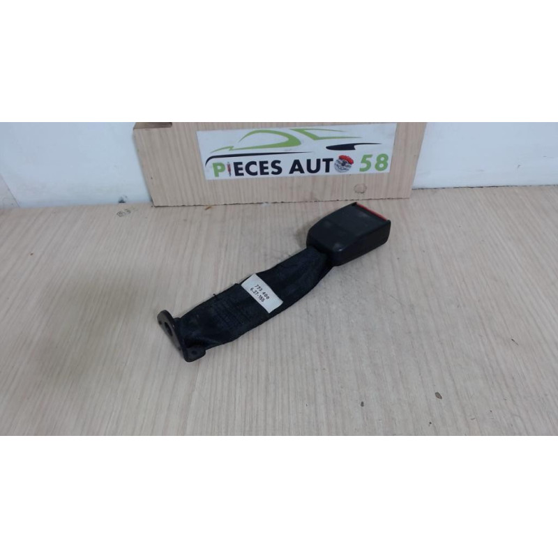 Attache ceinture arriere gauche RENAULT  d’occasion