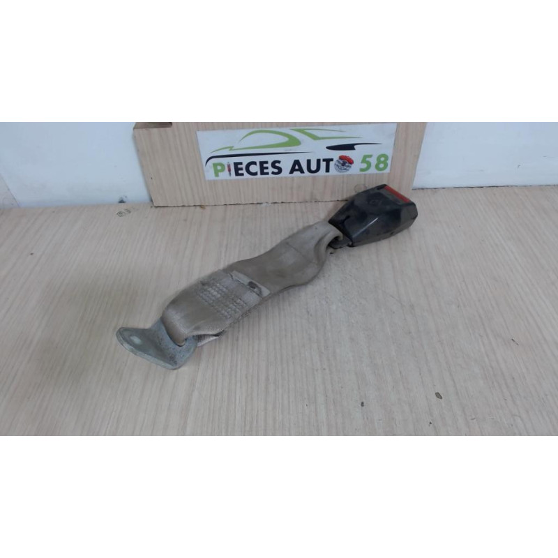 Attache ceinture arriere droit RENAULT  d’occasion