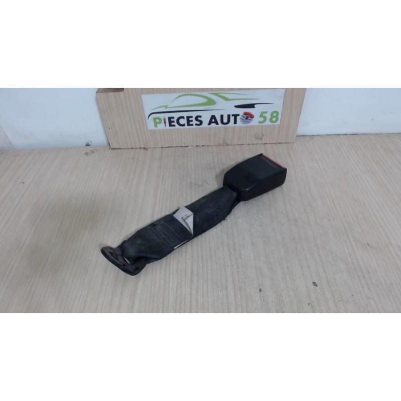 Attache ceinture arriere droit RENAULT  d’occasion