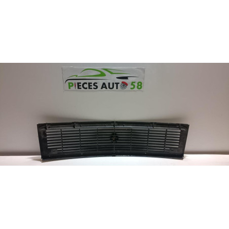 Calandre RENAULT R12 d’occasion