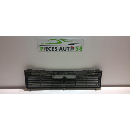 Calandre RENAULT R14 d’occasion
