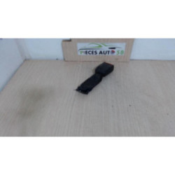 Attache ceinture arriere droit RENAULT  d’occasion