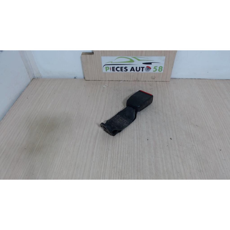 Attache ceinture arriere droit RENAULT  d’occasion