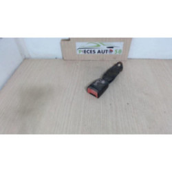 Attache ceinture arriere centrale RENAULT  d’occasion