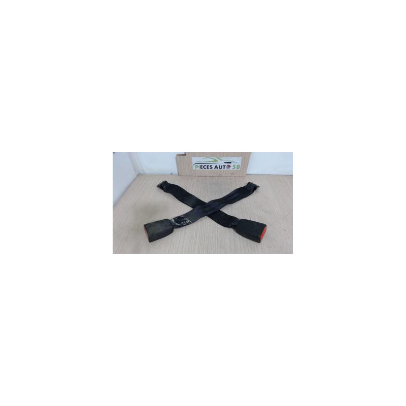 Attache ceinture arriere centrale RENAULT SUPER 5 d’occasion