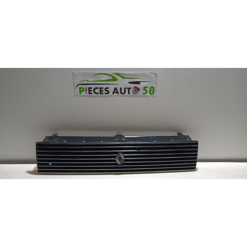 Calandre RENAULT R9 d’occasion