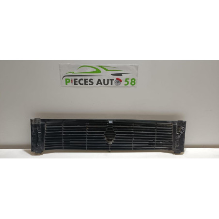 Calandre RENAULT R20 d’occasion