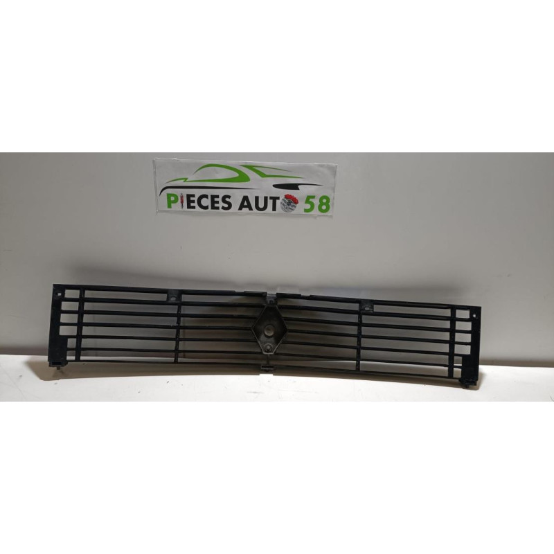 Calandre RENAULT TRAFIC 1 PHASE 1 d’occasion