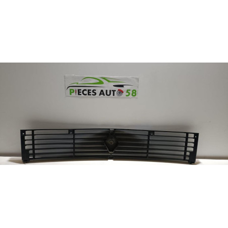 Calandre RENAULT TRAFIC 1 PHASE 1 d’occasion