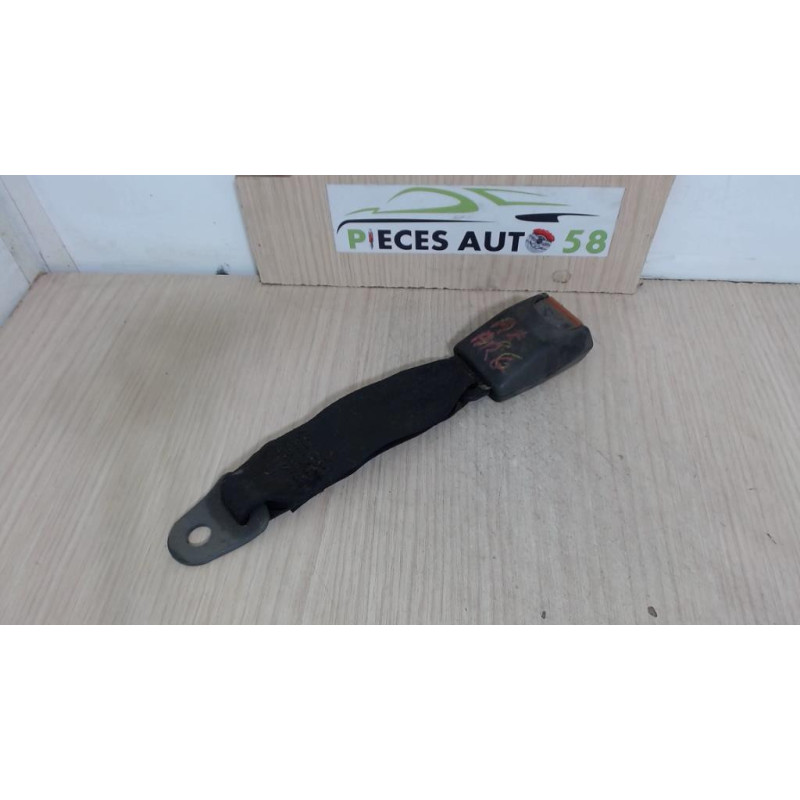 Attache ceinture arriere gauche CITROEN  d’occasion