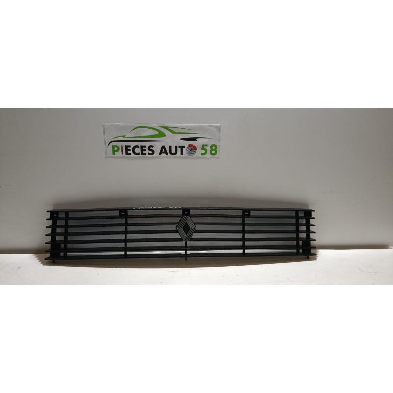 Calandre RENAULT TRAFIC 1 PHASE 1 d’occasion