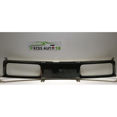 Calandre FORD SIERRA PHASE 1 d’occasion