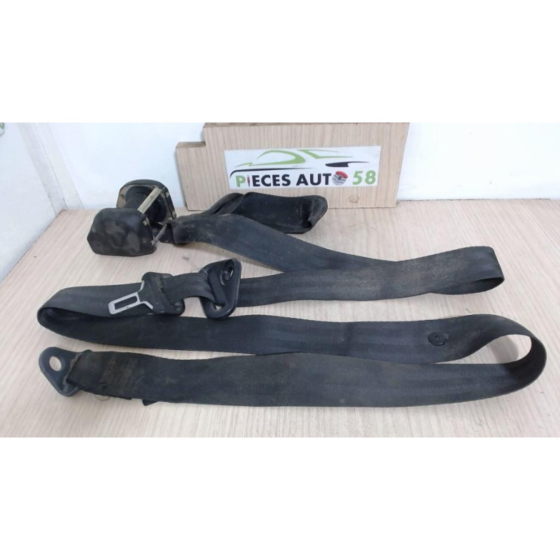 Ceinture arriere droit CITROEN AX PHASE 1 d’occasion