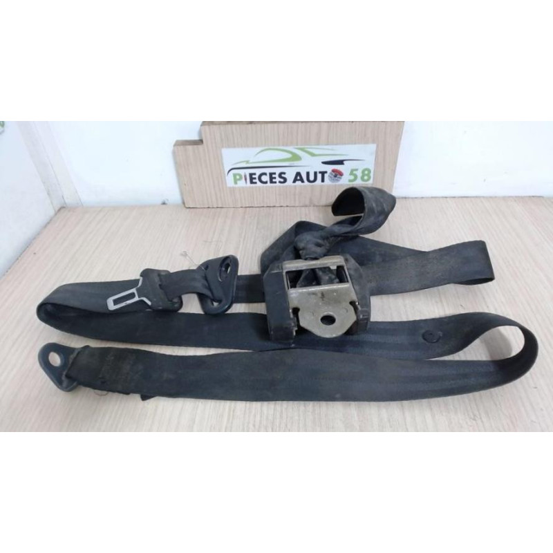 Ceinture arriere droit CITROEN AX PHASE 1 d’occasion
