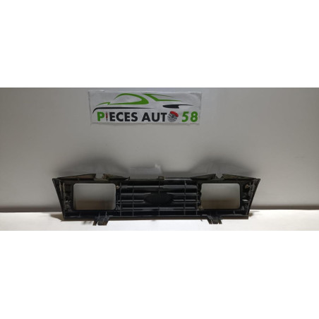 Calandre FORD SIERRA PHASE 2 d’occasion