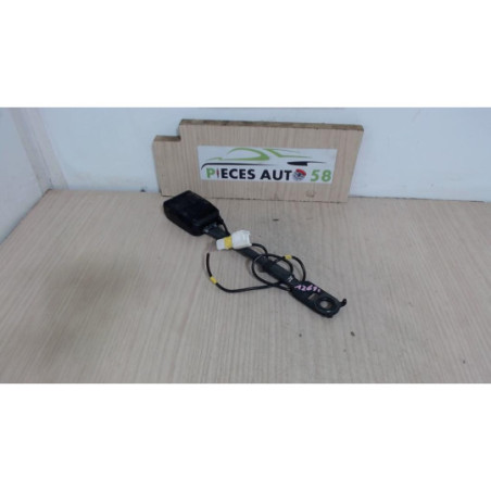 Attache ceinture avant droit PEUGEOT 308 1 PHASE 1 d’occasion