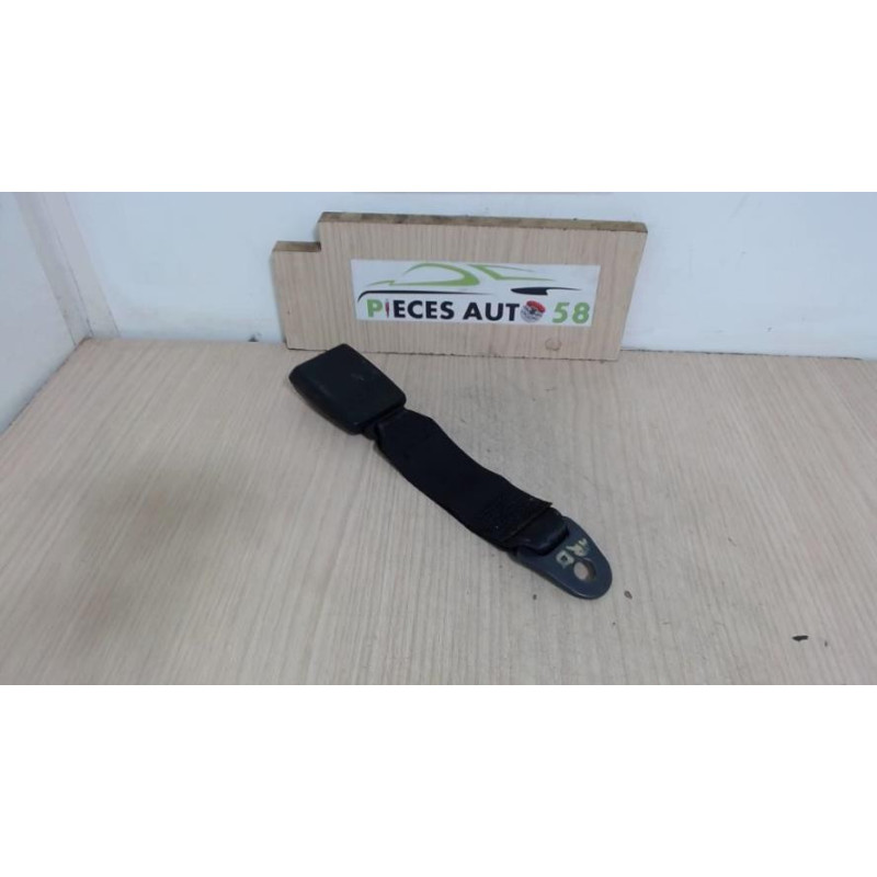 Attache ceinture arriere droit CITROEN  d’occasion