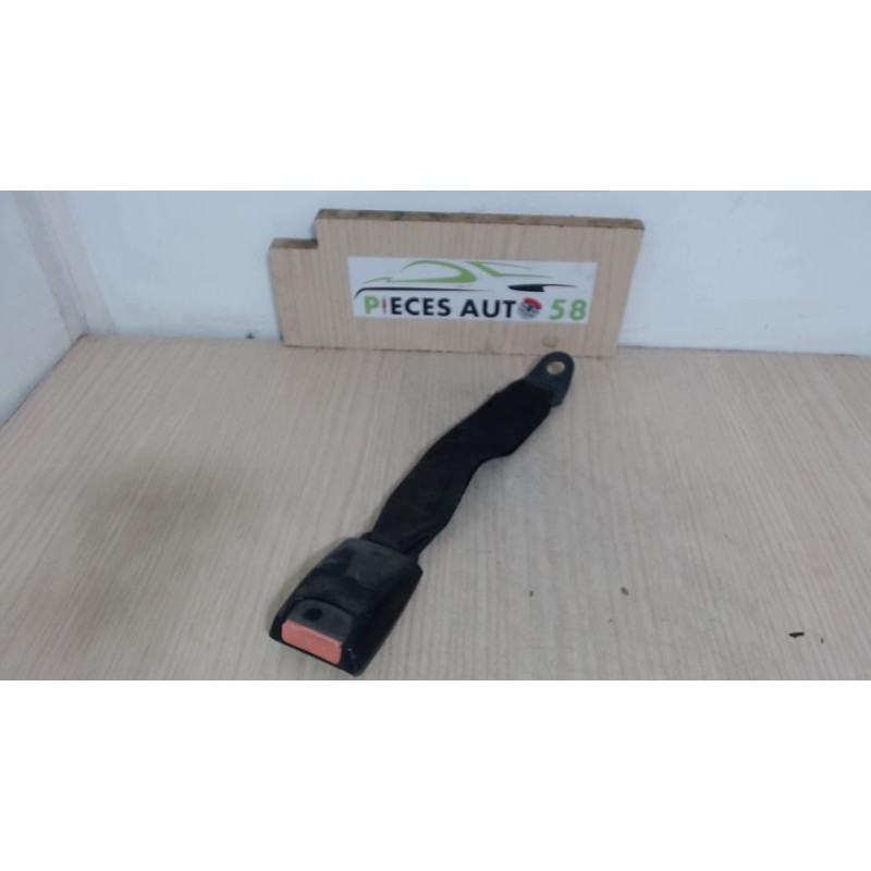 Attache ceinture arriere droit CITROEN  d’occasion