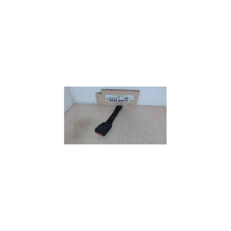 Attache ceinture arriere centrale CITROEN  d’occasion