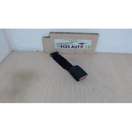 Attache ceinture arriere droit PEUGEOT  d’occasion