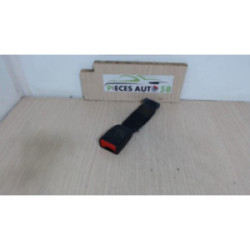Attache ceinture arriere centrale PEUGEOT  d’occasion