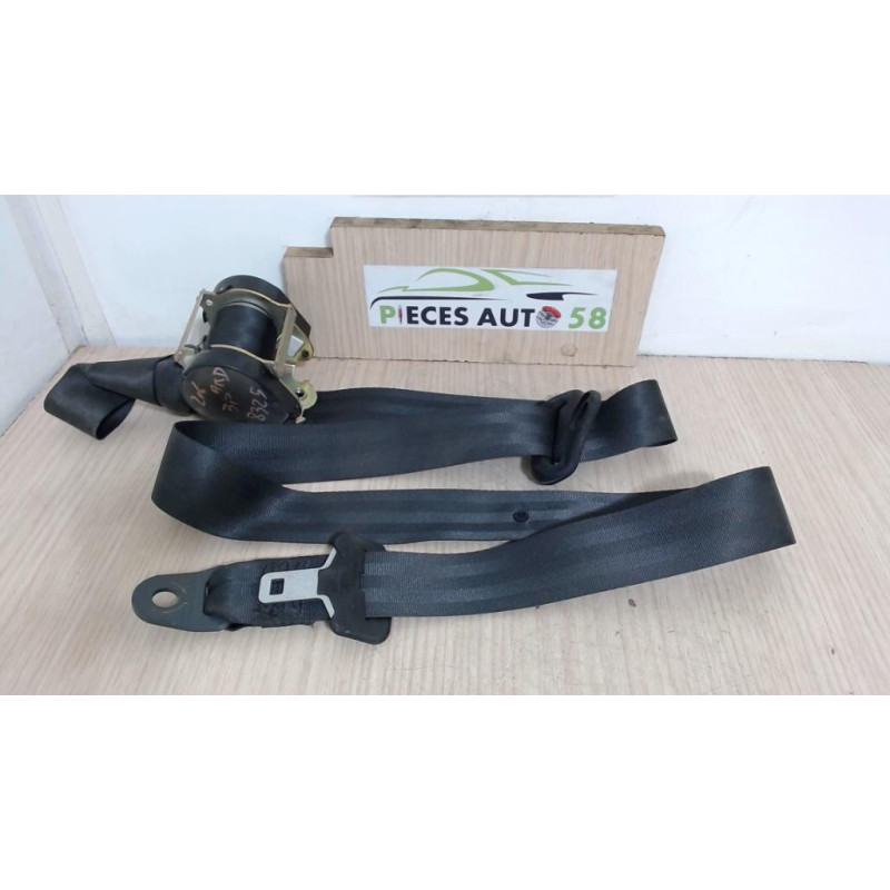 Ceinture arriere droit PEUGEOT 206 PHASE 1 d’occasion