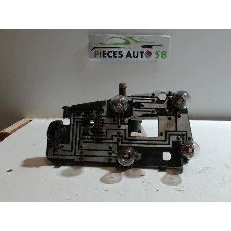 Platine feu arriere droit PEUGEOT  d’occasion