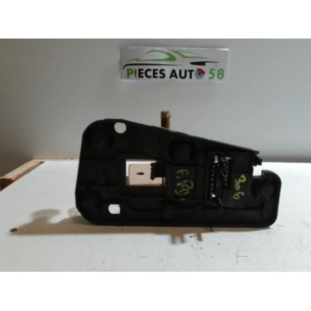 Platine feu arriere droit PEUGEOT  d’occasion