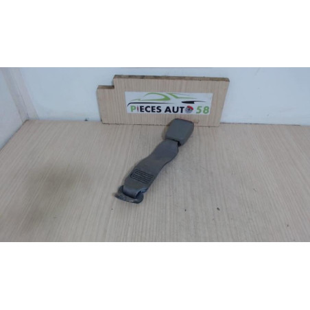 Attache ceinture arriere droit PEUGEOT  d’occasion