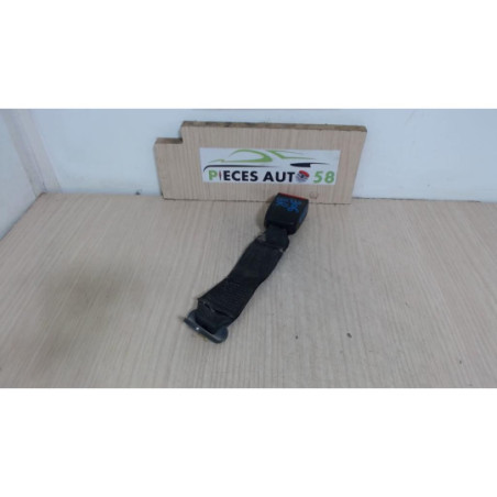 Attache ceinture arriere droit PEUGEOT 306 PHASE 1 d’occasion