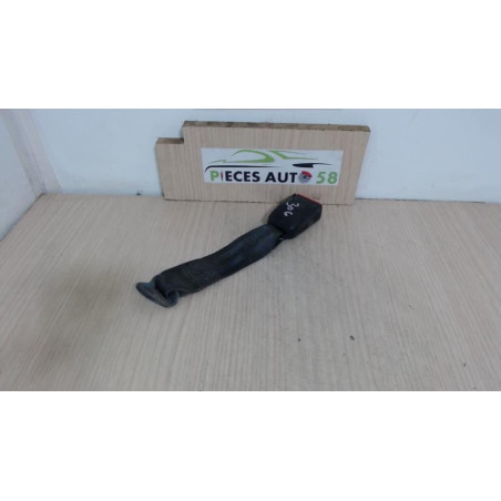 Attache ceinture arriere gauche PEUGEOT  d’occasion