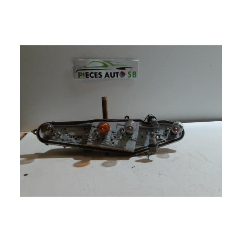 Platine feu arriere droit SKODA ROOMSTER PHASE 1 d’occasion