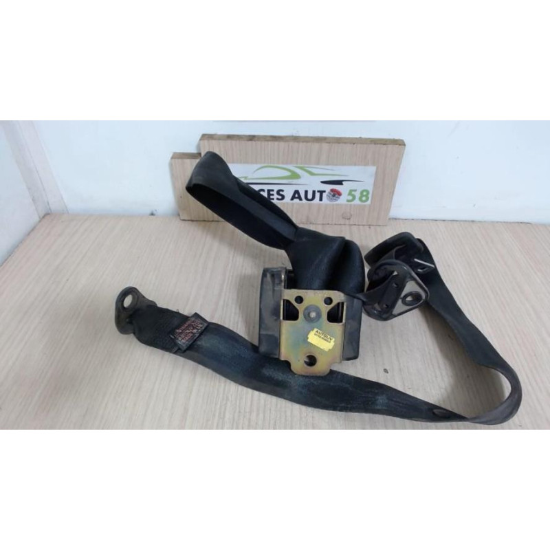Ceinture arriere droit PEUGEOT 306 PHASE 1 d’occasion