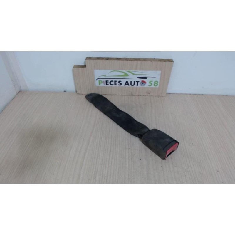 Attache ceinture arriere gauche CITROEN  d’occasion