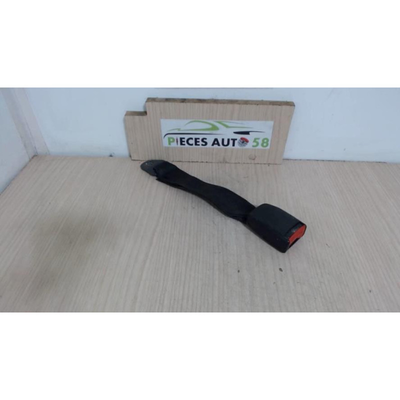 Attache ceinture arriere droit CITROEN  d’occasion