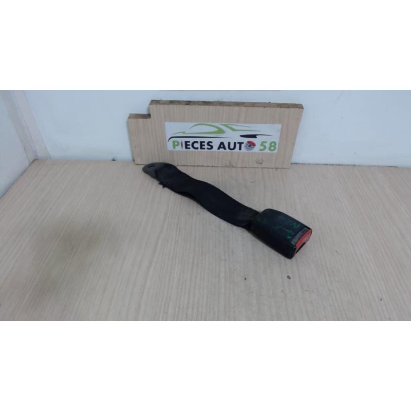 Attache ceinture arriere droit CITROEN  d’occasion