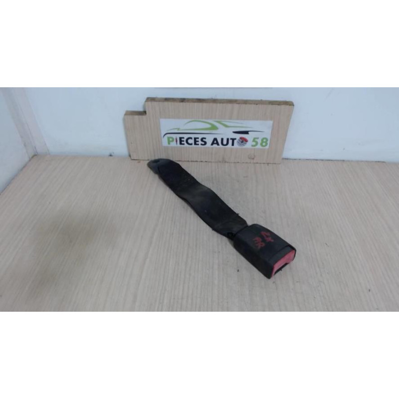 Attache ceinture arriere centrale CITROEN  d’occasion