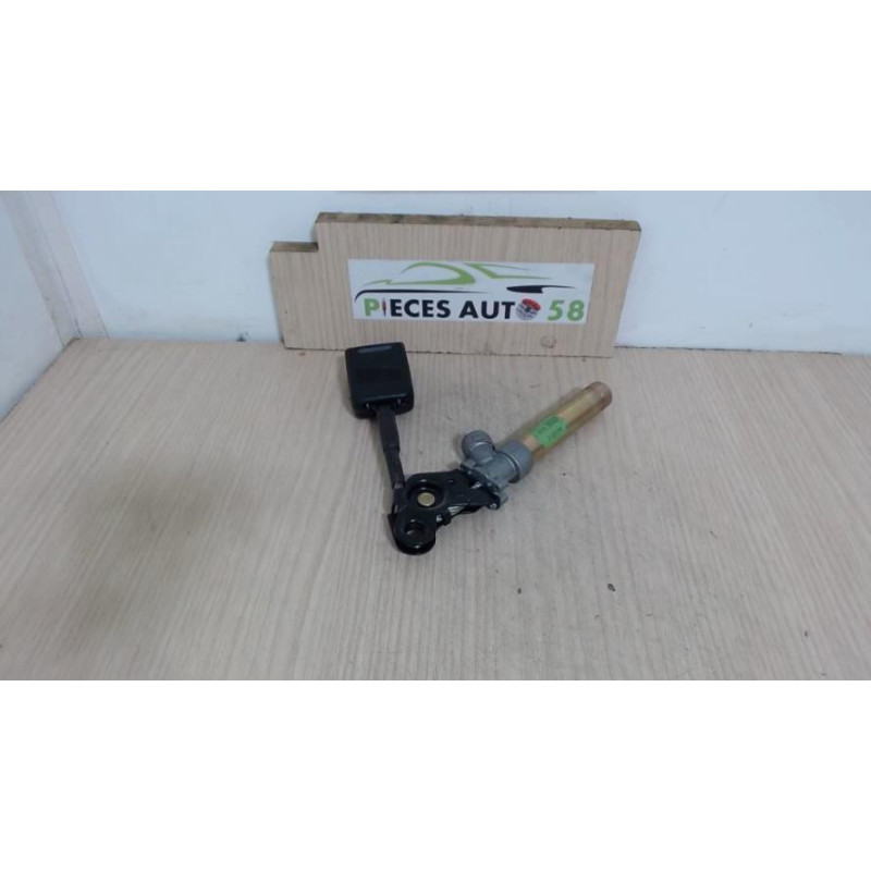 Pretensionneur de ceinture avant droit PEUGEOT  d’occasion