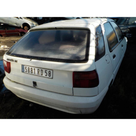 Pare choc arriere CITROEN ZX PHASE 1 d’occasion