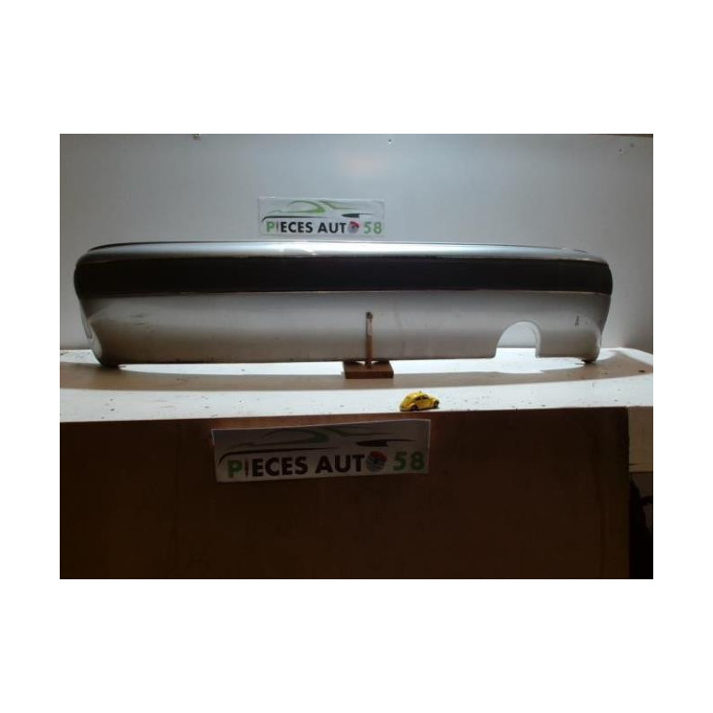 Pare choc arriere NISSAN MICRA 2 PHASE 1 d’occasion