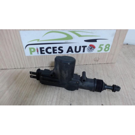 Actionneur serrure coffre AUTOBIANCHI  d’occasion