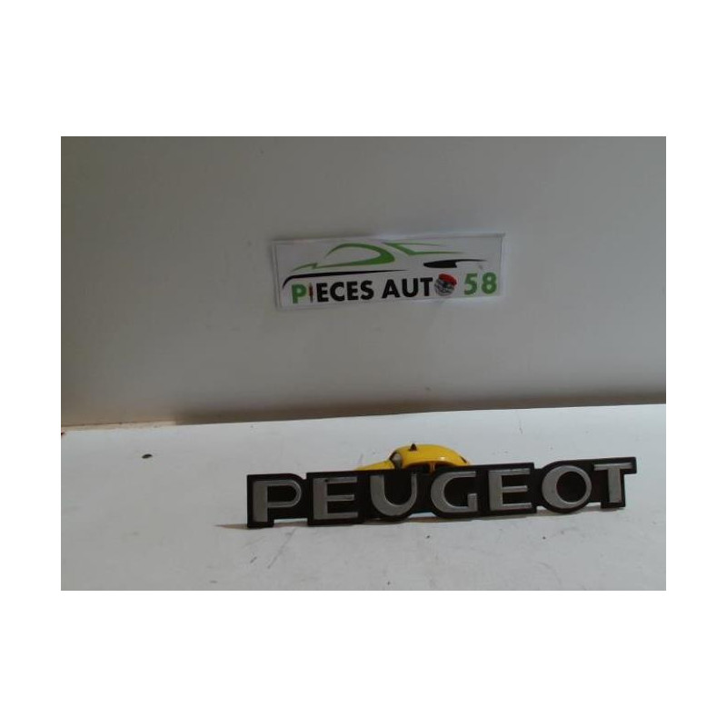 Logo PEUGEOT  d’occasion