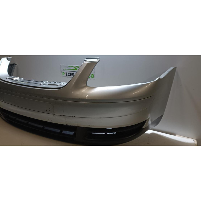 Pare choc avant VOLKSWAGEN TOURAN 1 PHASE 1 d’occasion